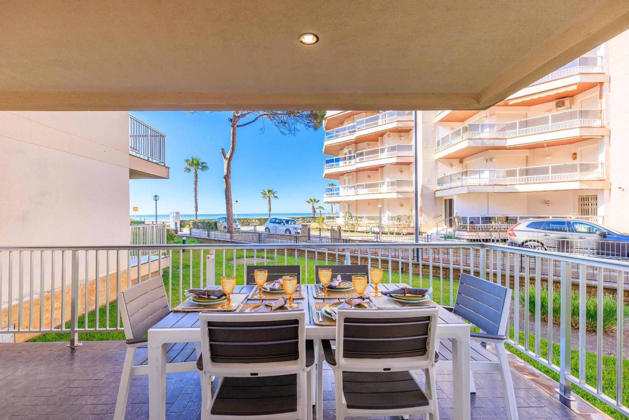 Uhc Dms Family Apartments Cambrils Exterior foto
